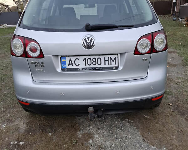 Сірий Фольксваген Golf Plus, об'ємом двигуна 1.6 л та пробігом 220 тис. км за 5550 $, фото 14 на Automoto.ua