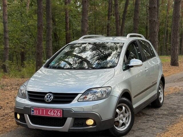 Сірий Фольксваген Golf Plus, об'ємом двигуна 1.6 л та пробігом 224 тис. км за 6950 $, фото 4 на Automoto.ua