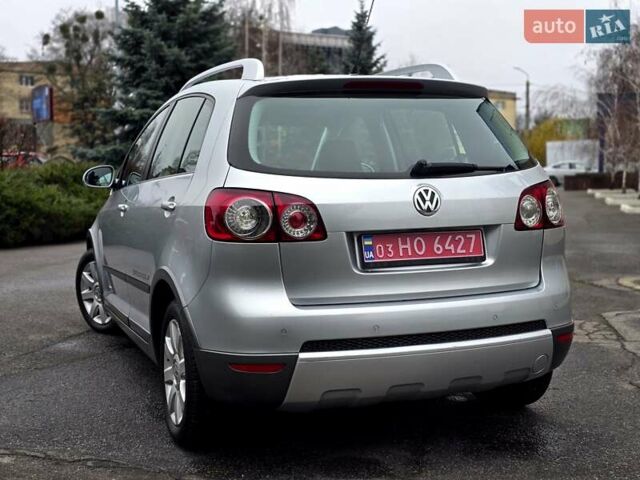 Серый Фольксваген Гольф Плюс, объемом двигателя 1.4 л и пробегом 121 тыс. км за 7400 $, фото 127 на Automoto.ua