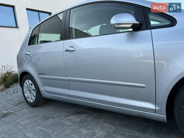 Серый Фольксваген Гольф Плюс, объемом двигателя 1.6 л и пробегом 99 тыс. км за 7250 $, фото 33 на Automoto.ua