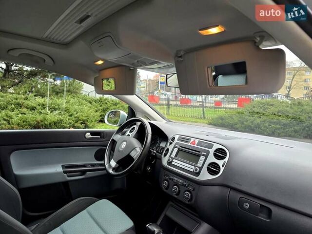 Серый Фольксваген Гольф Плюс, объемом двигателя 1.4 л и пробегом 121 тыс. км за 7400 $, фото 49 на Automoto.ua