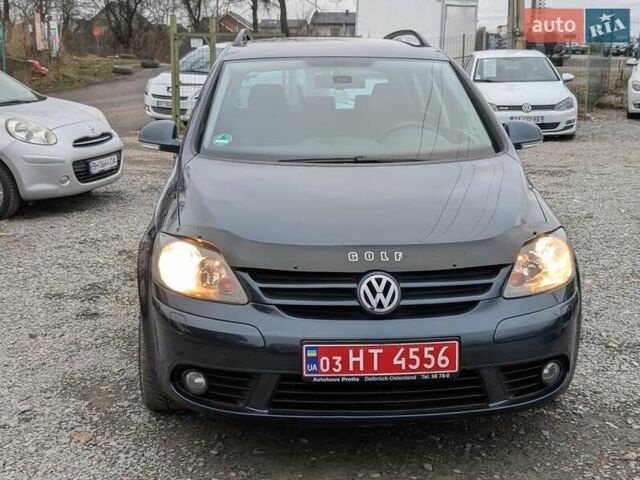 Серый Фольксваген Гольф Плюс, объемом двигателя 1.6 л и пробегом 159 тыс. км за 6950 $, фото 6 на Automoto.ua