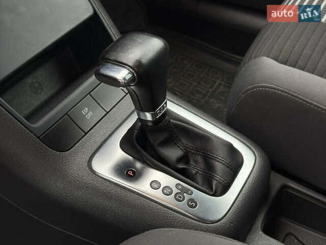 Серый Фольксваген Гольф Плюс, объемом двигателя 1.9 л и пробегом 230 тыс. км за 7800 $, фото 10 на Automoto.ua