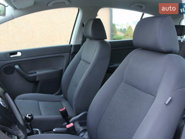 Фольксваген Гольф Плюс 2008 в Трускавце на Automoto.ua Серый Фольксваген Гольф Плюс, объемом двигателя 1.6 л и пробегом 195 тыс. км за 6790 $, фото 58 на Automoto.ua