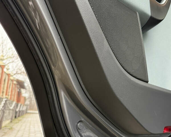 Серый Фольксваген Гольф Плюс, объемом двигателя 1.6 л и пробегом 225 тыс. км за 7399 $, фото 81 на Automoto.ua