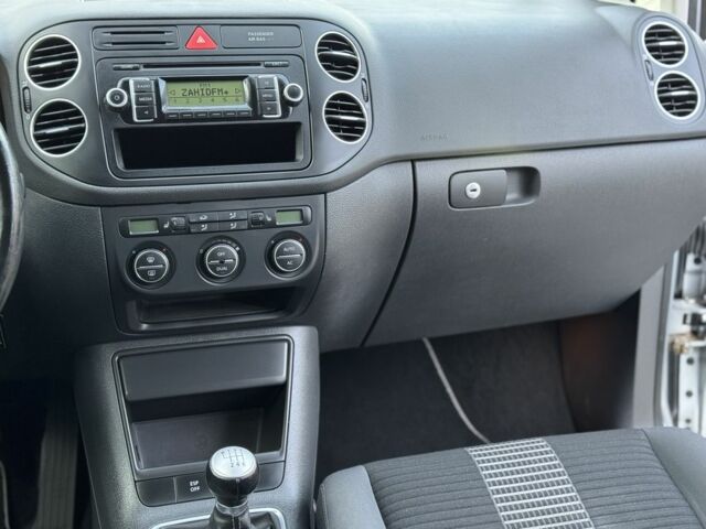 Сірий Фольксваген Golf Plus, об'ємом двигуна 0 л та пробігом 166 тис. км за 5800 $, фото 19 на Automoto.ua