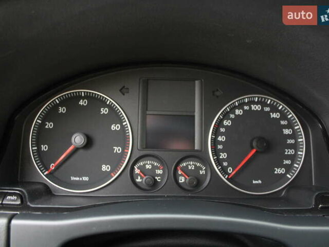 Фольксваген Гольф Плюс 2008 в Трускавце на Automoto.ua Серый Фольксваген Гольф Плюс, объемом двигателя 1.6 л и пробегом 195 тыс. км за 6790 $, фото 67 на Automoto.ua