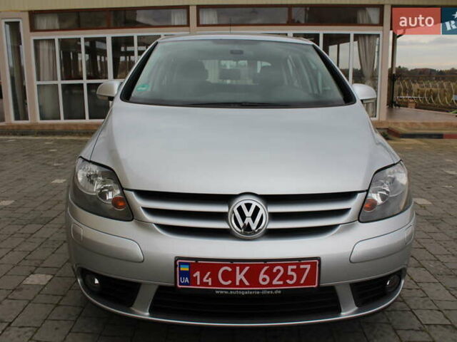 Фольксваген Гольф Плюс 2008 в Трускавце на Automoto.ua Серый Фольксваген Гольф Плюс, объемом двигателя 1.6 л и пробегом 195 тыс. км за 6790 $, фото 25 на Automoto.ua