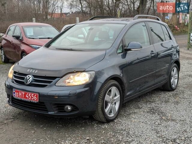 Серый Фольксваген Гольф Плюс, объемом двигателя 1.6 л и пробегом 159 тыс. км за 6950 $, фото 1 на Automoto.ua