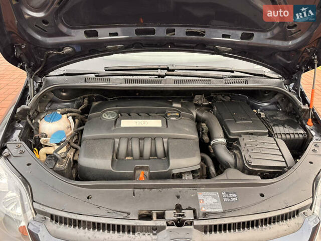 Серый Фольксваген Гольф Плюс, объемом двигателя 1.6 л и пробегом 128 тыс. км за 6700 $, фото 9 на Automoto.ua