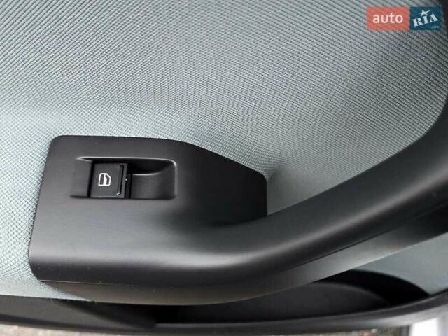 Серый Фольксваген Гольф Плюс, объемом двигателя 1.4 л и пробегом 121 тыс. км за 7400 $, фото 100 на Automoto.ua