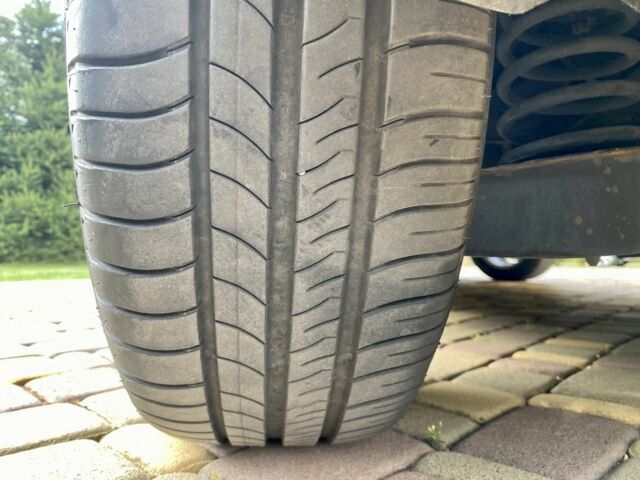 Серый Фольксваген Гольф Плюс, объемом двигателя 1.4 л и пробегом 199 тыс. км за 7400 $, фото 22 на Automoto.ua