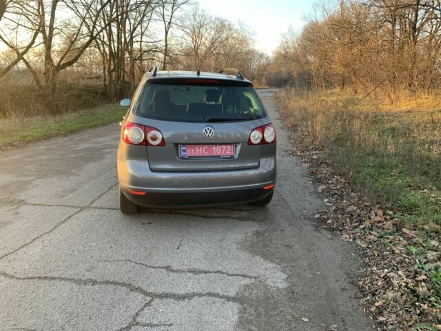 Серый Фольксваген Гольф Плюс, объемом двигателя 1.6 л и пробегом 160 тыс. км за 6200 $, фото 3 на Automoto.ua
