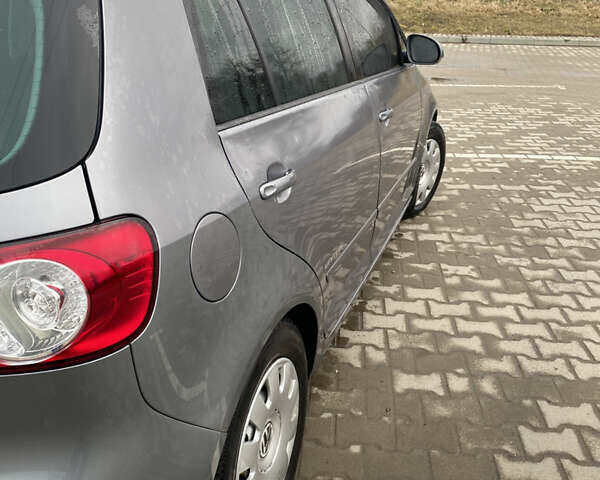 Сірий Фольксваген Golf Plus, об'ємом двигуна 1.4 л та пробігом 231 тис. км за 6600 $, фото 16 на Automoto.ua