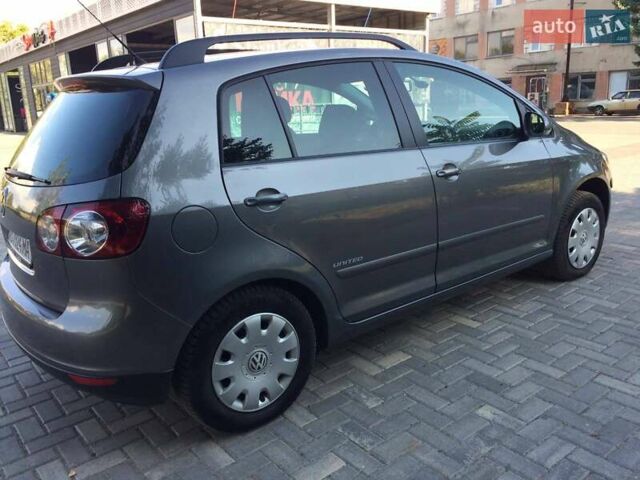 Сірий Фольксваген Golf Plus, об'ємом двигуна 1.6 л та пробігом 181 тис. км за 5800 $, фото 4 на Automoto.ua