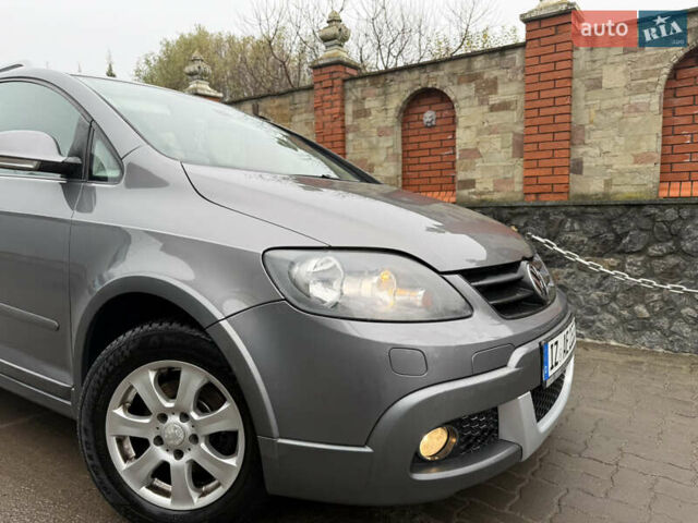 Серый Фольксваген Гольф Плюс, объемом двигателя 1.6 л и пробегом 225 тыс. км за 7399 $, фото 28 на Automoto.ua