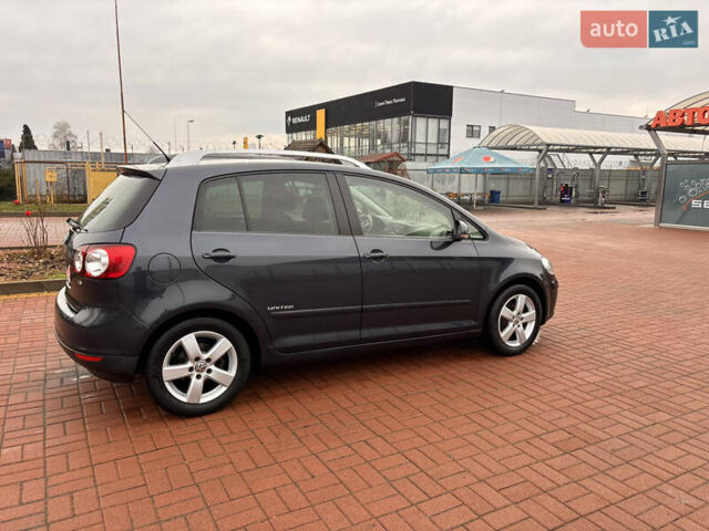 Серый Фольксваген Гольф Плюс, объемом двигателя 1.6 л и пробегом 128 тыс. км за 6700 $, фото 48 на Automoto.ua