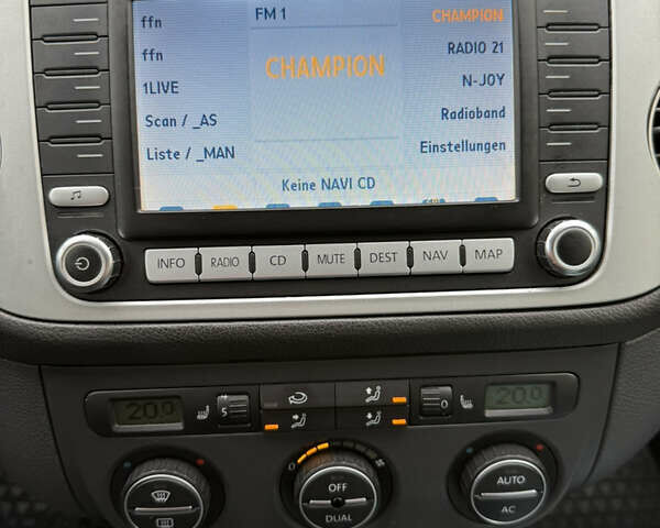 Серый Фольксваген Гольф Плюс, объемом двигателя 1.6 л и пробегом 225 тыс. км за 7399 $, фото 90 на Automoto.ua