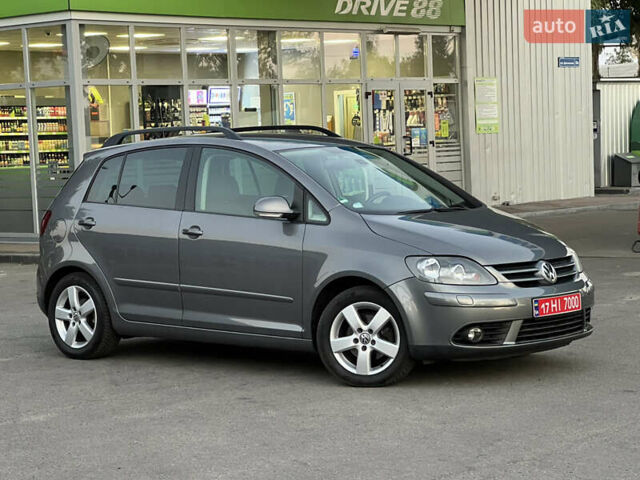 Серый Фольксваген Гольф Плюс, объемом двигателя 0 л и пробегом 221 тыс. км за 6300 $, фото 7 на Automoto.ua