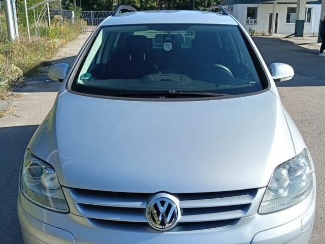 Сірий Фольксваген Golf Plus, об'ємом двигуна 1.4 л та пробігом 164 тис. км за 7700 $, фото 18 на Automoto.ua