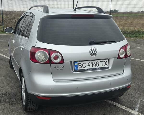 Серый Фольксваген Гольф Плюс, объемом двигателя 1.4 л и пробегом 211 тыс. км за 6400 $, фото 23 на Automoto.ua