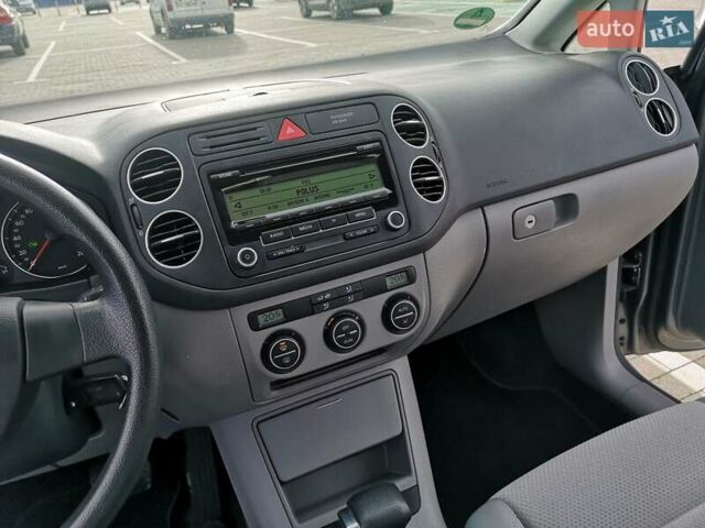 Серый Фольксваген Гольф Плюс, объемом двигателя 0 л и пробегом 178 тыс. км за 7500 $, фото 8 на Automoto.ua