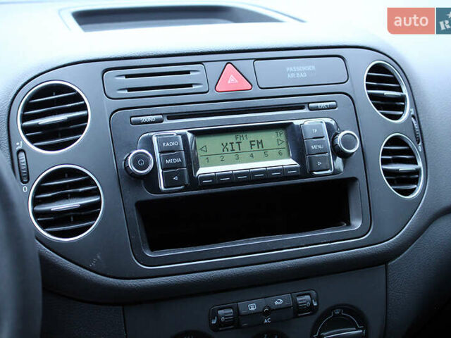 Серый Фольксваген Гольф Плюс, объемом двигателя 1.6 л и пробегом 189 тыс. км за 7800 $, фото 39 на Automoto.ua