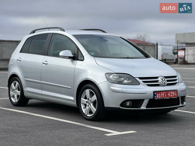 Сірий Фольксваген Golf Plus, об'ємом двигуна 1.4 л та пробігом 183 тис. км за 7899 $, фото 2 на Automoto.ua