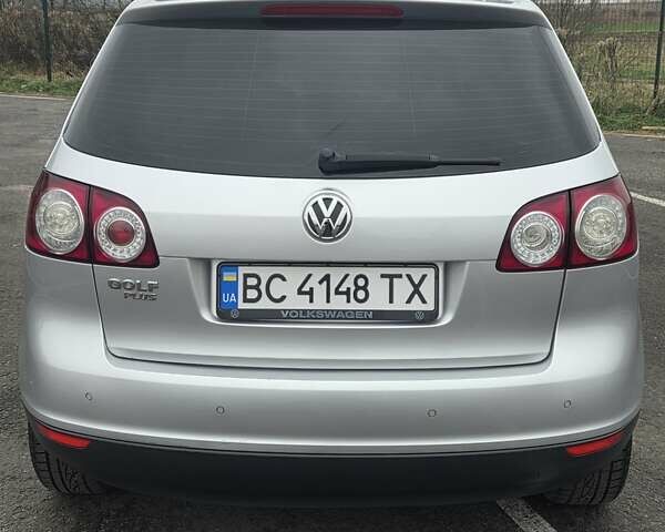 Серый Фольксваген Гольф Плюс, объемом двигателя 1.4 л и пробегом 211 тыс. км за 6400 $, фото 21 на Automoto.ua