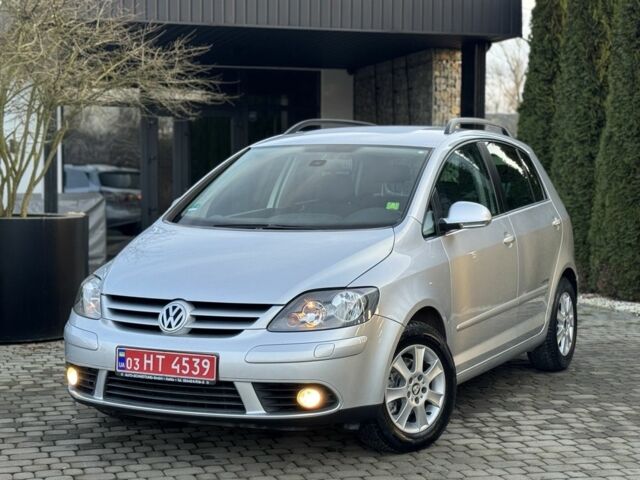 Сірий Фольксваген Golf Plus, об'ємом двигуна 0 л та пробігом 166 тис. км за 5800 $, фото 2 на Automoto.ua