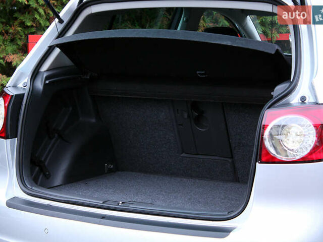 Серый Фольксваген Гольф Плюс, объемом двигателя 1.6 л и пробегом 189 тыс. км за 7800 $, фото 20 на Automoto.ua