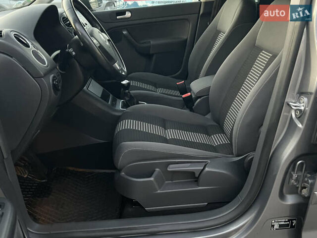 Серый Фольксваген Гольф Плюс, объемом двигателя 0 л и пробегом 221 тыс. км за 6300 $, фото 37 на Automoto.ua