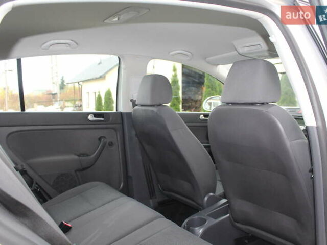 Фольксваген Гольф Плюс 2008 в Трускавце на Automoto.ua Серый Фольксваген Гольф Плюс, объемом двигателя 1.6 л и пробегом 195 тыс. км за 6790 $, фото 90 на Automoto.ua