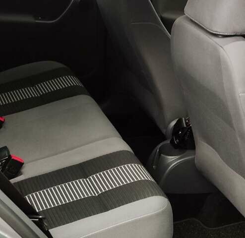 Фольксваген Гольф Плюс 2008 в Полтаве на Automoto.ua Серый Фольксваген Гольф Плюс, объемом двигателя 1.6 л и пробегом 218 тыс. км за 7300 $, фото 19 на Automoto.ua