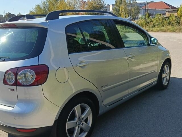 Сірий Фольксваген Golf Plus, об'ємом двигуна 1.4 л та пробігом 164 тис. км за 7700 $, фото 2 на Automoto.ua