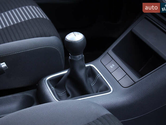 Серый Фольксваген Гольф Плюс, объемом двигателя 1.6 л и пробегом 189 тыс. км за 7800 $, фото 51 на Automoto.ua