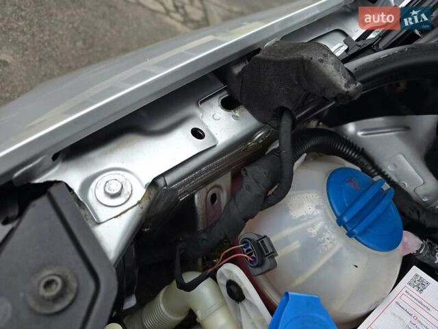 Серый Фольксваген Гольф Плюс, объемом двигателя 1.4 л и пробегом 121 тыс. км за 7400 $, фото 119 на Automoto.ua