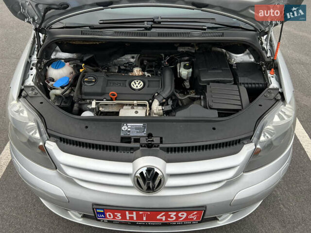 Сірий Фольксваген Golf Plus, об'ємом двигуна 1.4 л та пробігом 183 тис. км за 7899 $, фото 34 на Automoto.ua