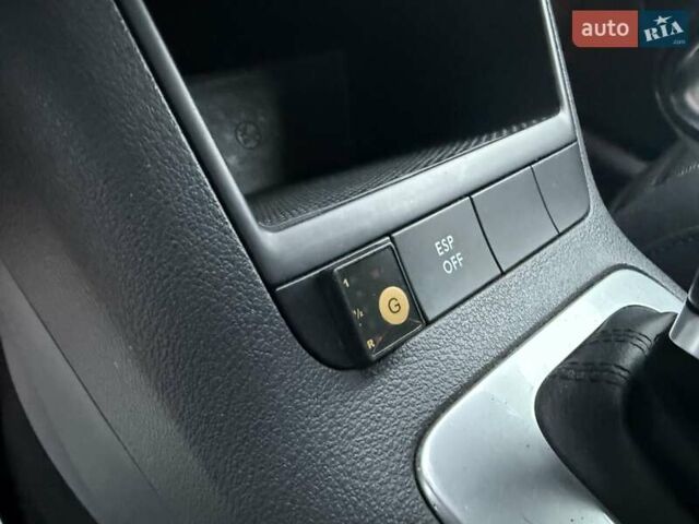 Серый Фольксваген Гольф Плюс, объемом двигателя 1.6 л и пробегом 189 тыс. км за 8400 $, фото 24 на Automoto.ua