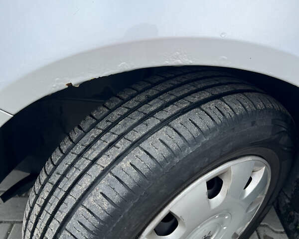 Сірий Фольксваген Golf Plus, об'ємом двигуна 1.6 л та пробігом 234 тис. км за 6800 $, фото 7 на Automoto.ua