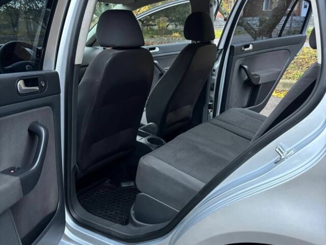 Сірий Фольксваген Golf Plus, об'ємом двигуна 1.9 л та пробігом 264 тис. км за 4650 $, фото 10 на Automoto.ua