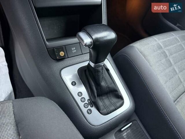 Серый Фольксваген Гольф Плюс, объемом двигателя 1.6 л и пробегом 189 тыс. км за 8400 $, фото 25 на Automoto.ua