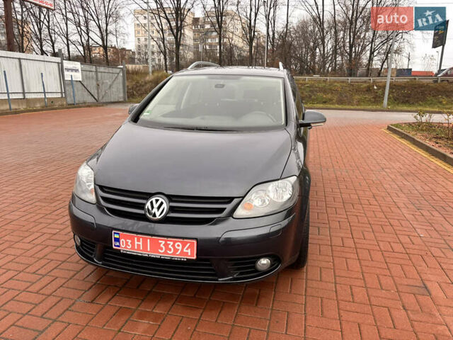Серый Фольксваген Гольф Плюс, объемом двигателя 1.6 л и пробегом 128 тыс. км за 6700 $, фото 6 на Automoto.ua