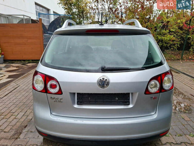 Фольксваген Гольф Плюс 2008 в Луцке на Automoto.ua Серый Фольксваген Гольф Плюс, объемом двигателя 1.4 л и пробегом 190 тыс. км за 6250 $, фото 4 на Automoto.ua