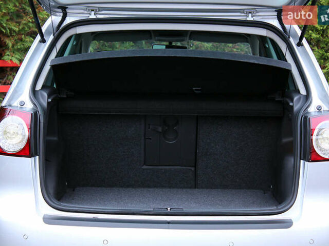 Серый Фольксваген Гольф Плюс, объемом двигателя 1.6 л и пробегом 189 тыс. км за 7800 $, фото 18 на Automoto.ua