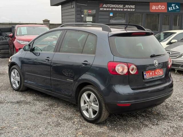 Серый Фольксваген Гольф Плюс, объемом двигателя 1.6 л и пробегом 159 тыс. км за 6950 $, фото 17 на Automoto.ua