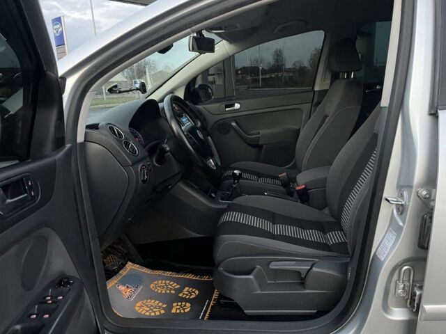 Серый Фольксваген Гольф Плюс, объемом двигателя 1.4 л и пробегом 243 тыс. км за 7300 $, фото 7 на Automoto.ua