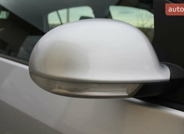 Серый Фольксваген Гольф Плюс, объемом двигателя 1.6 л и пробегом 210 тыс. км за 7500 $, фото 23 на Automoto.ua