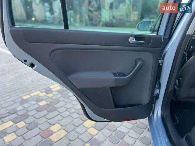 Фольксваген Гольф Плюс 2008 в Луцке на Automoto.ua Серый Фольксваген Гольф Плюс, объемом двигателя 1.4 л и пробегом 169 тыс. км за 7350 $, фото 20 на Automoto.ua