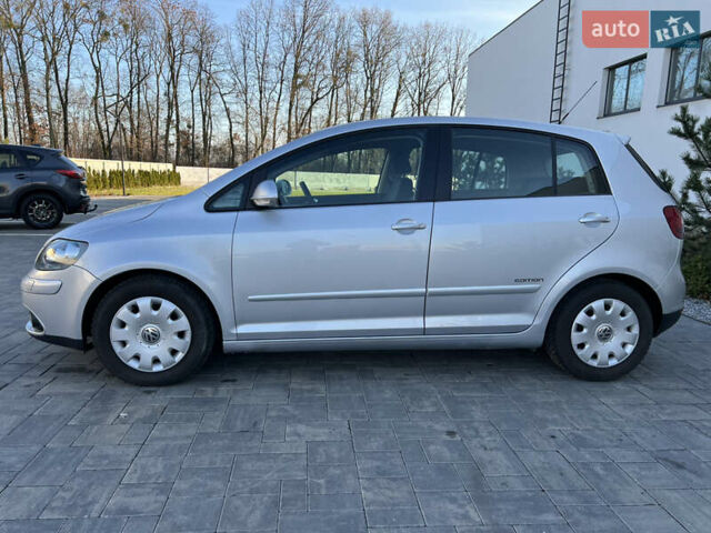 Серый Фольксваген Гольф Плюс, объемом двигателя 1.6 л и пробегом 99 тыс. км за 7250 $, фото 10 на Automoto.ua